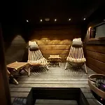 Lapland Log Retreat 로바니에미